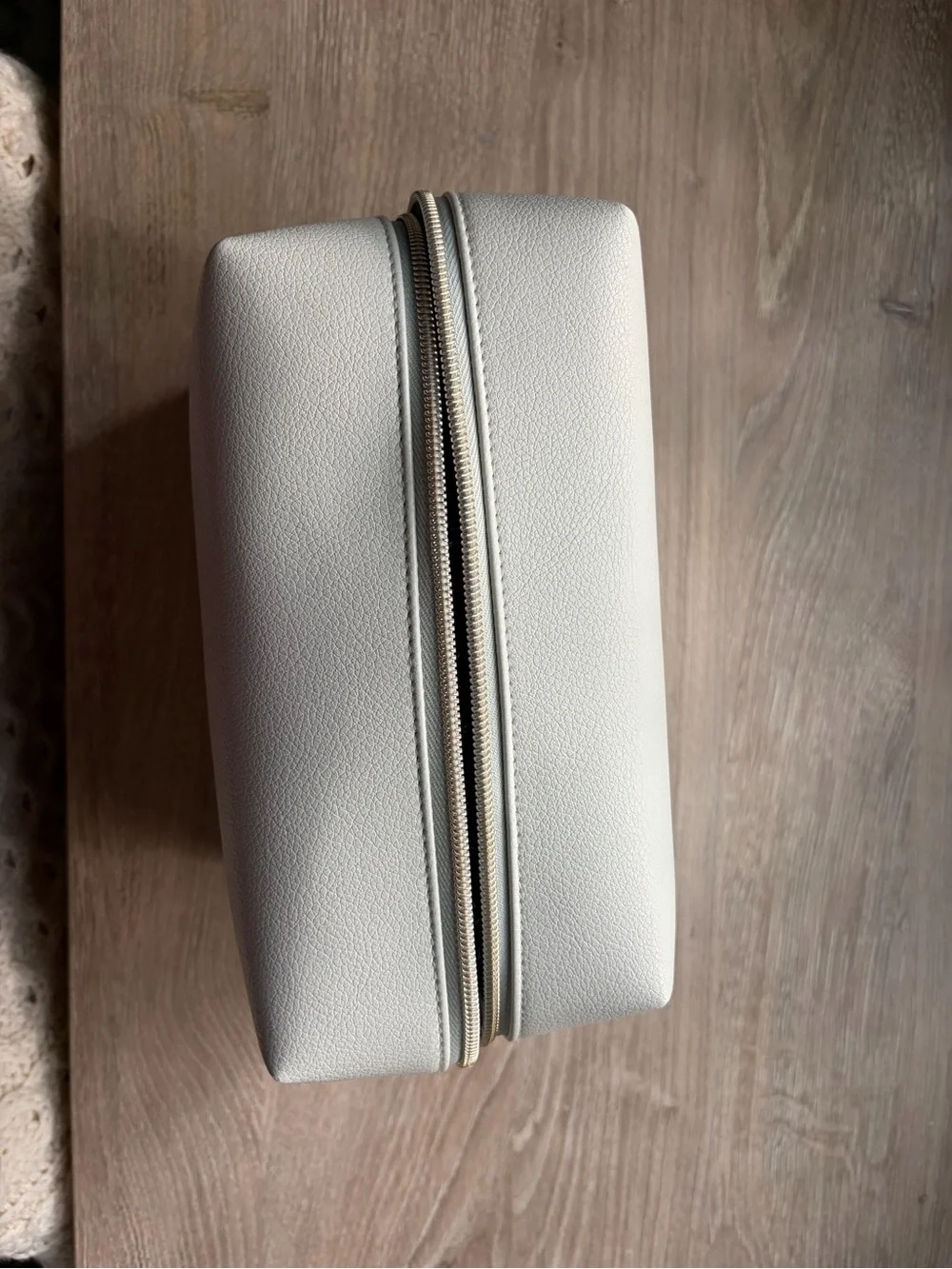 very light green makeup bag